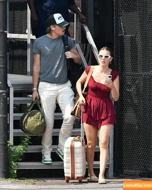 Millie Bobby Brown photo #3335