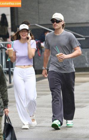 Millie Bobby Brown photo #3397