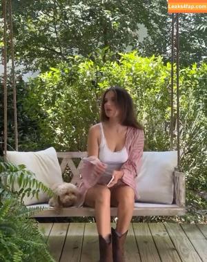 Millie Bobby Brown photo #3573