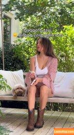 Millie Bobby Brown photo #3641