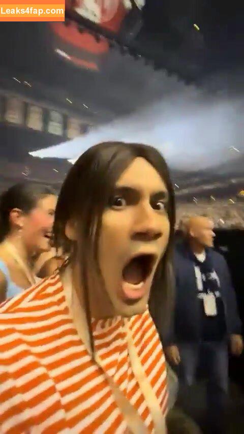 Millie Bobby Brown / milliebobbybrown leaked photo photo #4364