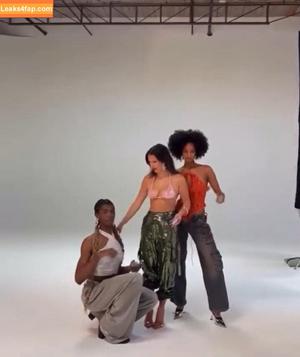 Millie Bobby Brown photo #4012