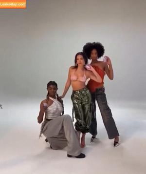 Millie Bobby Brown photo #4014