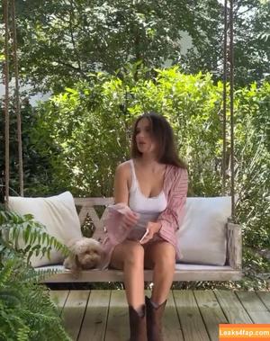 Millie Bobby Brown photo #4057