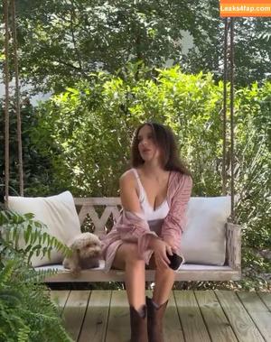 Millie Bobby Brown photo #4059