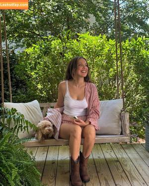 Millie Bobby Brown photo #4063