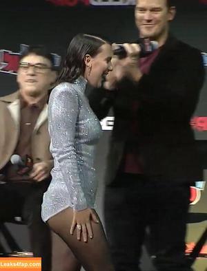 Millie Bobby Brown photo #4091