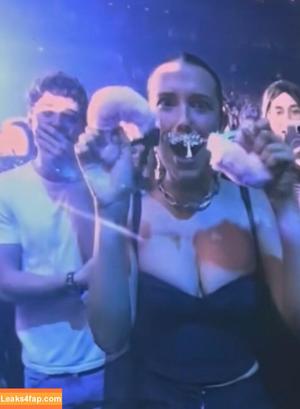 Millie Bobby Brown photo #4454