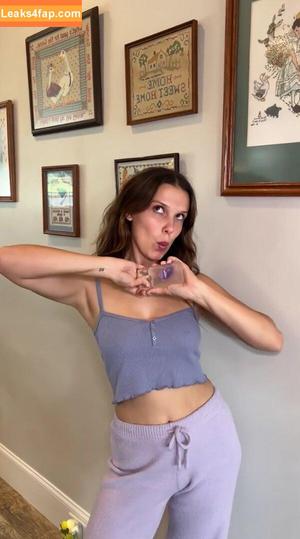 Millie Bobby Brown photo #4693