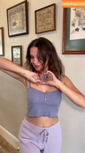 Millie Bobby Brown photo #4696