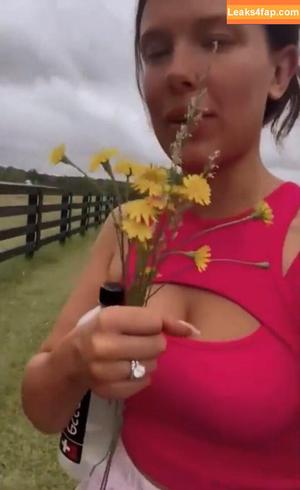 Millie Bobby Brown photo #4860