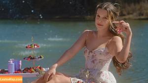 Millie Bobby Brown photo #4871