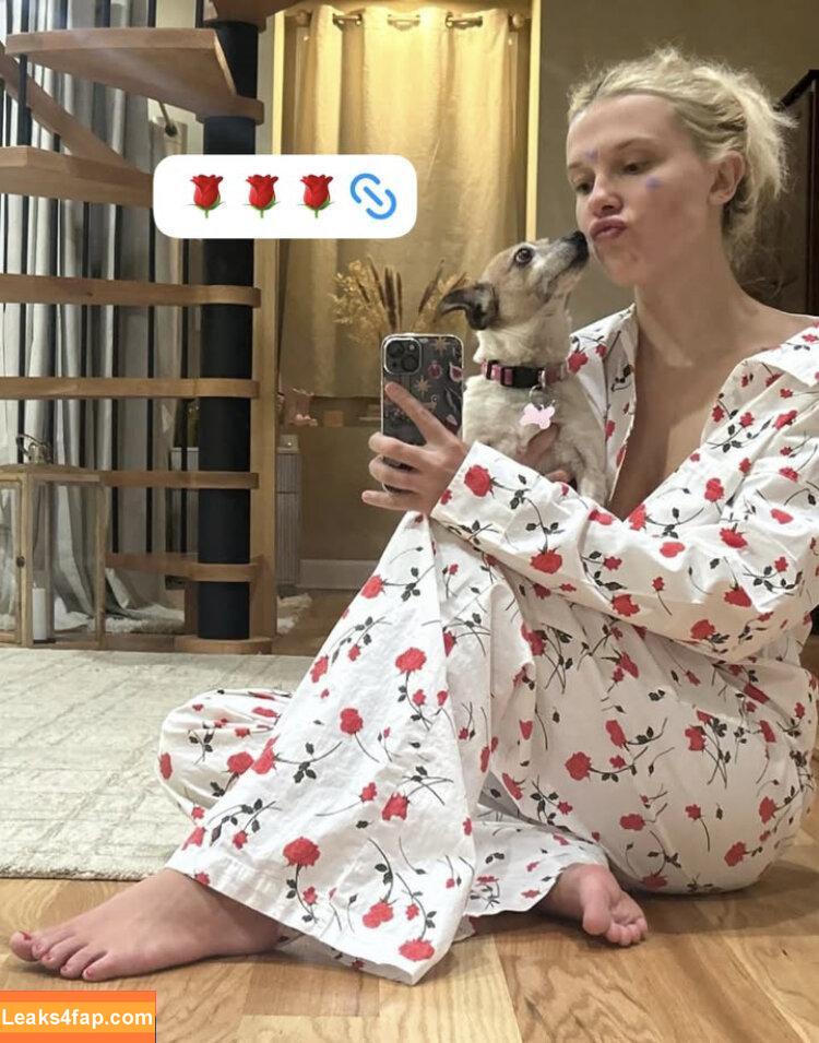 Millie Bobby Brown / milliebobbybrown leaked photo photo #5243