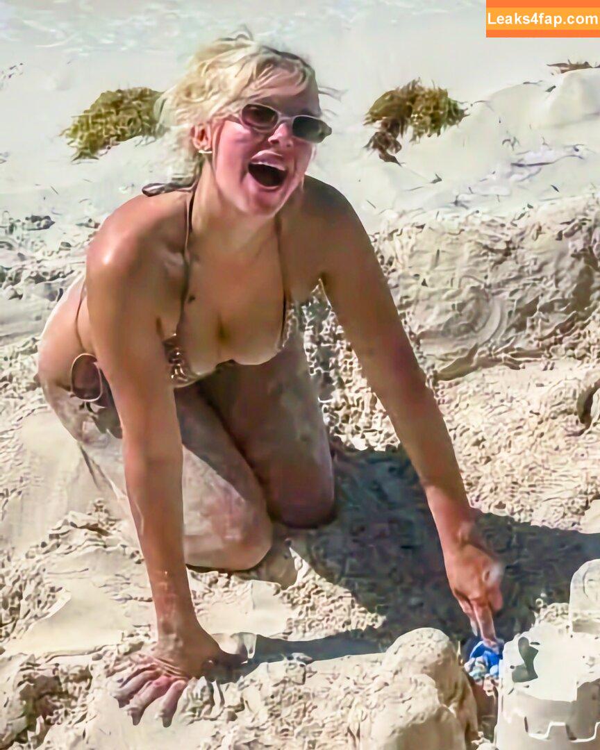 Millie Bobby Brown / milliebobbybrown leaked photo photo #5372