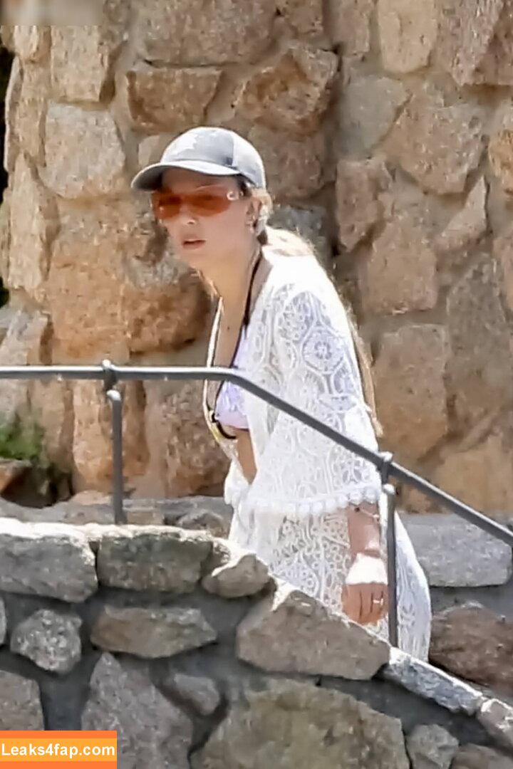 Millie Bobby Brown / milliebobbybrown leaked photo photo #5399