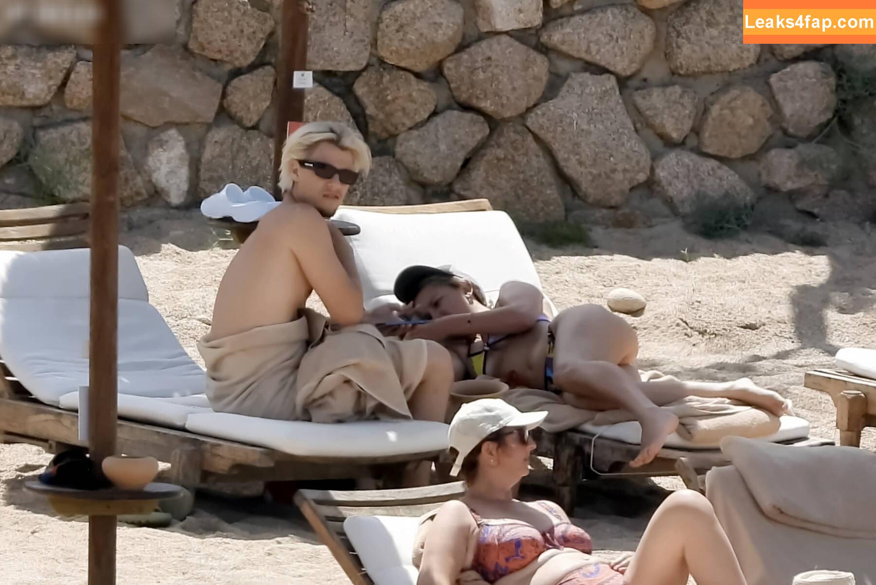 Millie Bobby Brown / milliebobbybrown leaked photo photo #5409