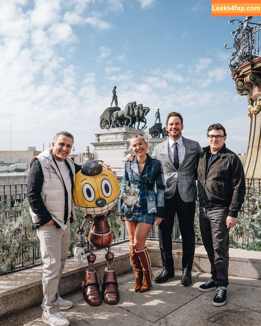 Millie Bobby Brown / milliebobbybrown leaked photo photo #5579