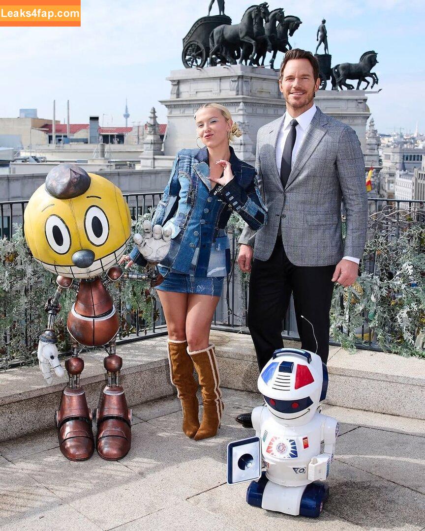 Millie Bobby Brown / milliebobbybrown leaked photo photo #5580