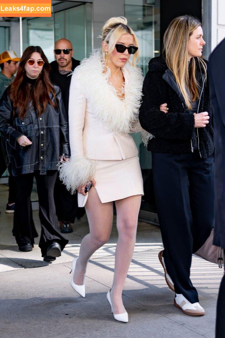 Millie Bobby Brown / milliebobbybrown слитое фото фото #5917