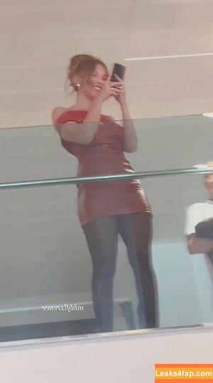 Millie Bobby Brown photo #5034