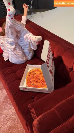 Millie Bobby Brown photo #5071