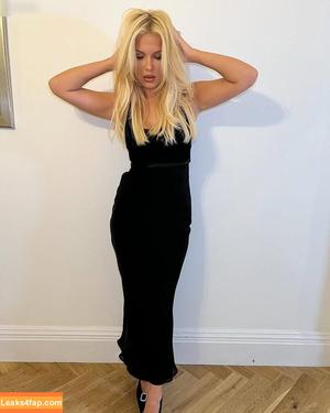 Millie Bobby Brown photo #5088