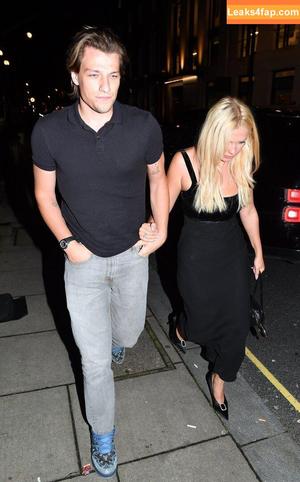 Millie Bobby Brown photo #5115