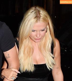 Millie Bobby Brown photo #5121