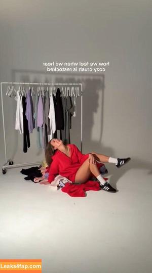 Millie Bobby Brown photo #5382