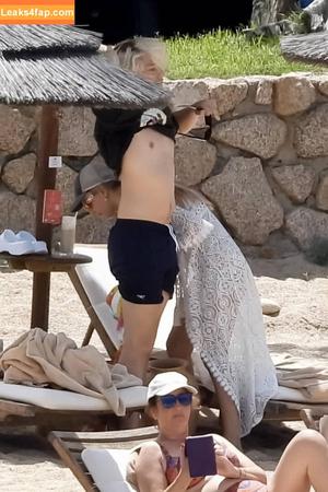 Millie Bobby Brown photo #5402