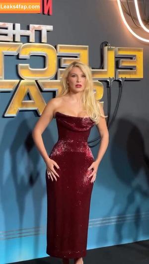 Millie Bobby Brown photo #5664