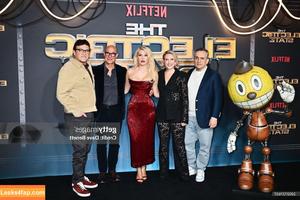 Millie Bobby Brown photo #5693