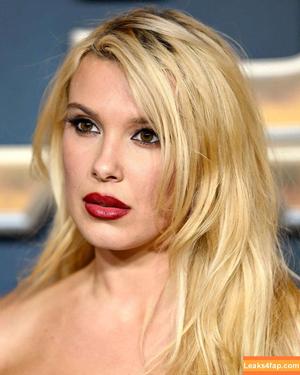 Millie Bobby Brown photo #5701