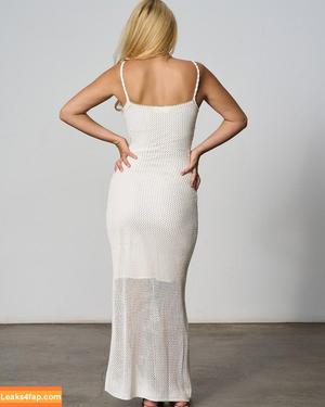 Millie Bobby Brown фото #5832