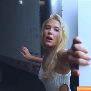 Millie Bobby Brown фото #5865