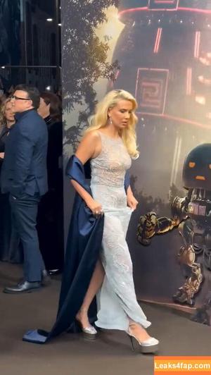 Millie Bobby Brown фото #5887