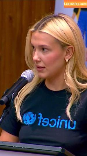 Millie Bobby Brown фото #5913