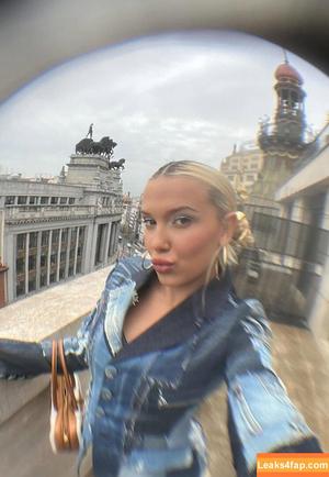 Millie Bobby Brown фото #5952