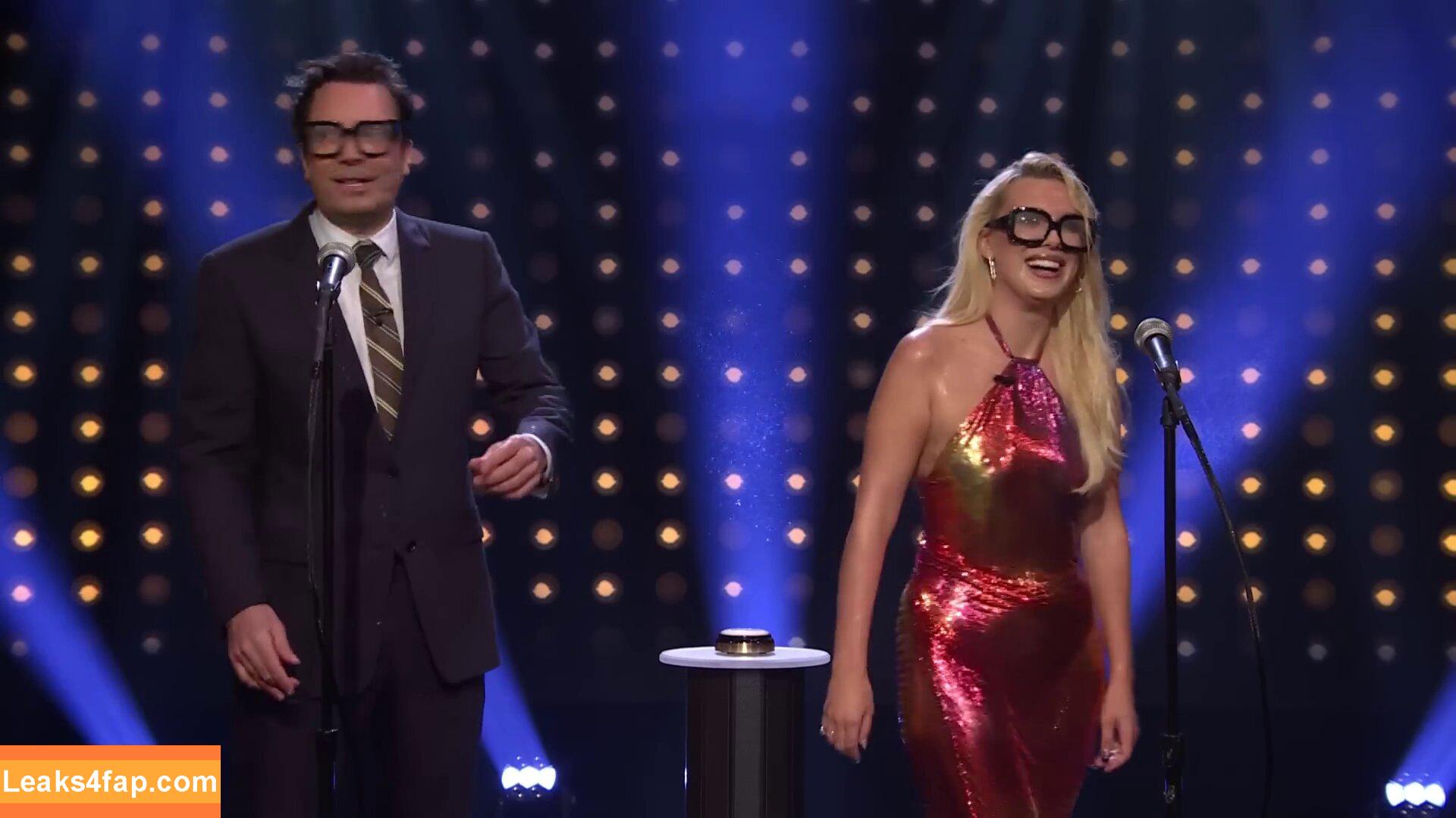 Millie Bobby Brown / milliebobbybrown слитое фото фото #6050