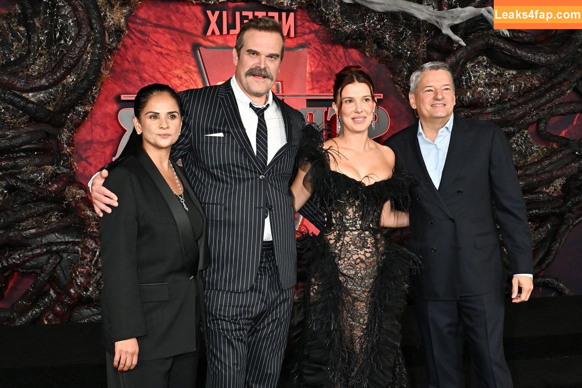 Millie Bobby Brown / milliebobbybrown слитое фото фото #6726