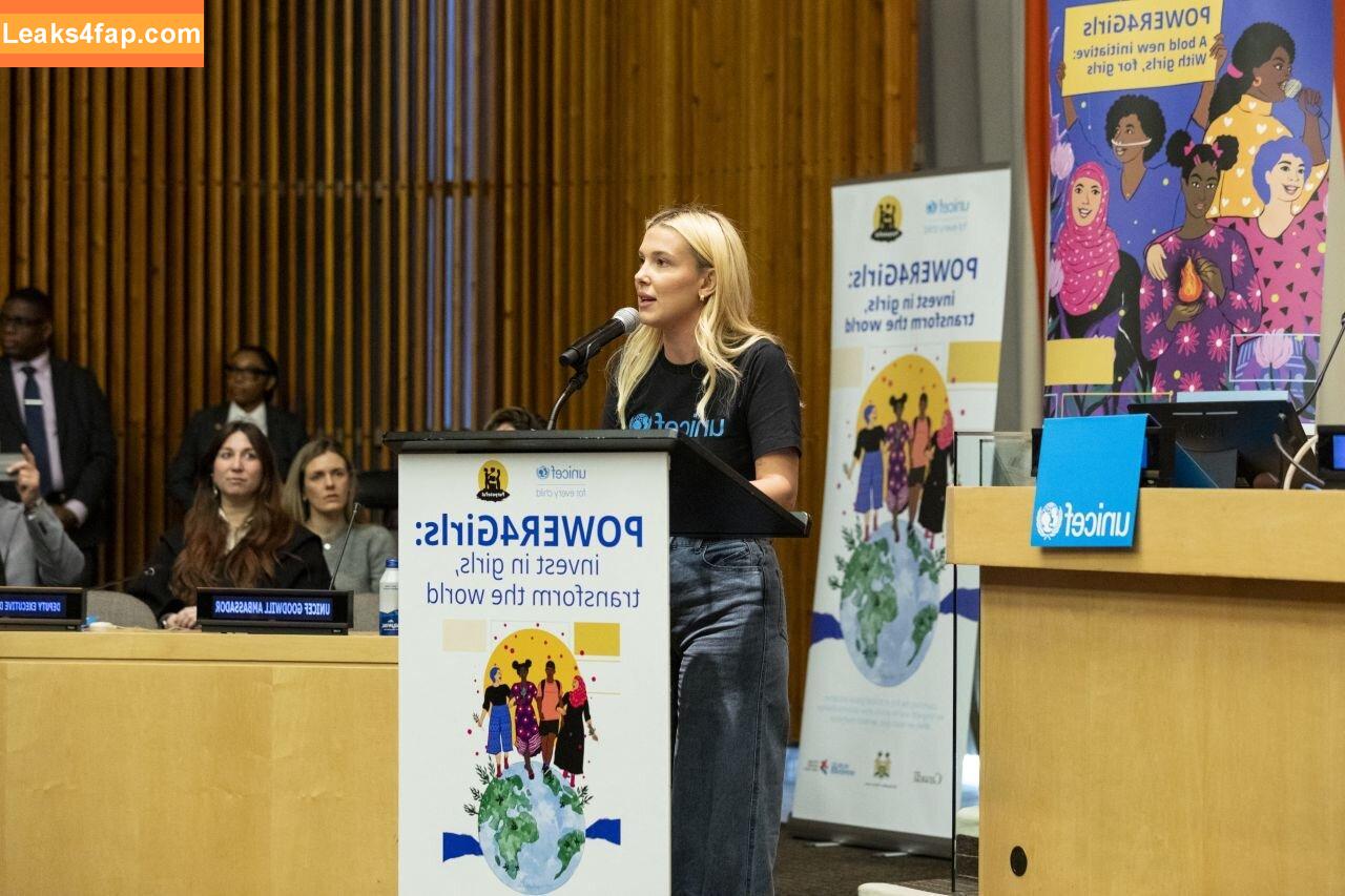 Millie Bobby Brown / milliebobbybrown слитое фото фото #6891