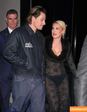 Millie Bobby Brown фото #6037