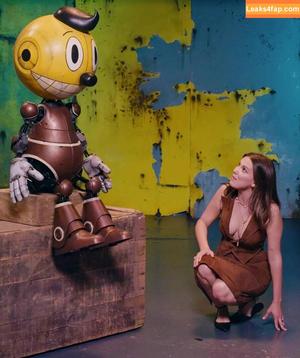 Millie Bobby Brown фото #6070