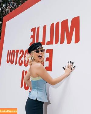 Millie Bobby Brown фото #6093