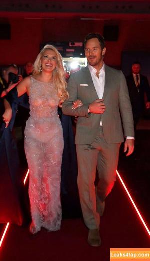 Millie Bobby Brown фото #6318