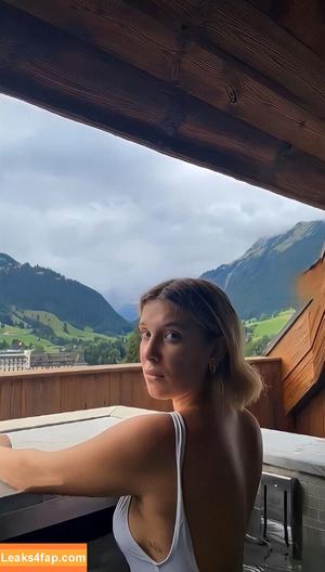 Millie Bobby Brown фото #6905