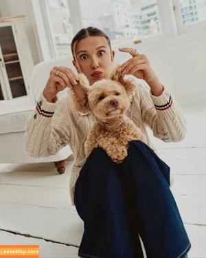 Millie Bobby Brown photo #7300