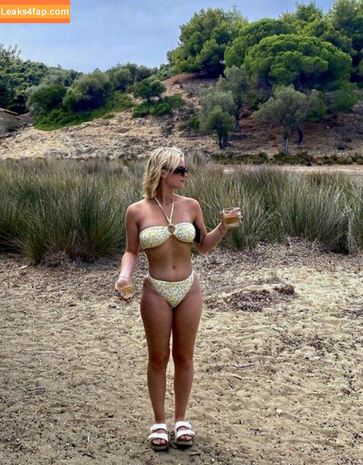 Millie Gibson / milliegibbo leaked photo photo #0050