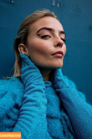 Millie Gibson photo #0112