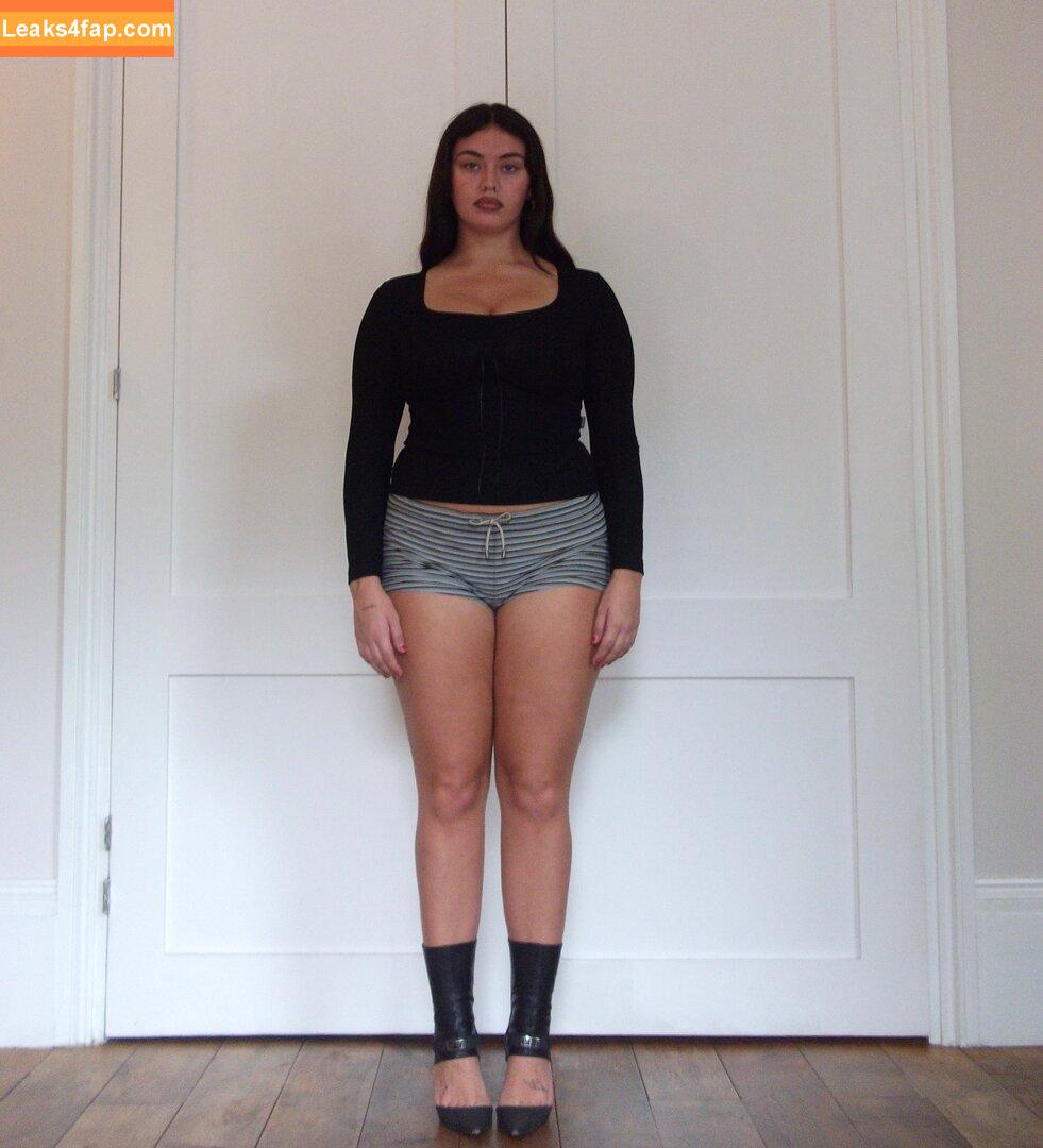 Millie Hannah / explicittbabe / milliehannahhh leaked photo photo #0224